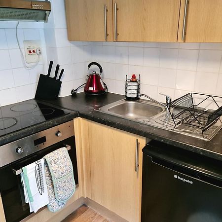 Elegant 1-Bedroom Apartment In Camden Town London Exterior foto