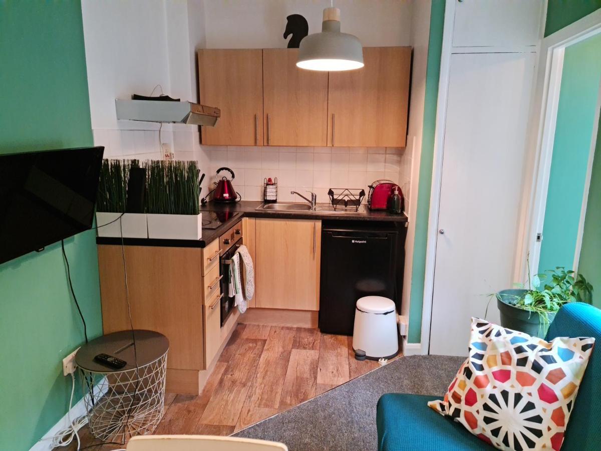 Elegant 1-Bedroom Apartment In Camden Town London Exterior foto